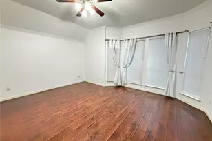 5852 Windy Meadow Ln, Grand Prairie, TX 75052 - Photo 17
