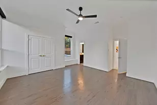 1913 Crockett Cir, Irving, TX 75038 - Photo 25