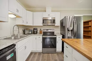 7041 Payte Ln, North Richland Hills, TX 76182 - Photo 13