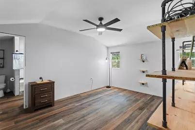 108 Blue Moon Court, Springtown, TX 76082 - Photo 9