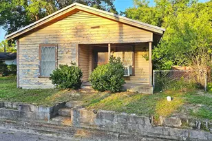 300 Carter St, Sulphur Springs, TX 75482 - Photo 3