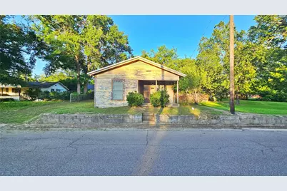 300 Carter Street, Sulphur Springs, TX 75482 - Photo 1