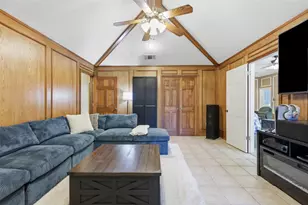7212 Big Bear Lake Dr, Arlington, TX 76016 - Photo 9