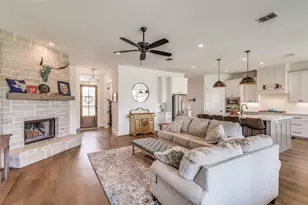 1348 Silent Springs Dr, Fort Worth, TX 76052 - Photo 3