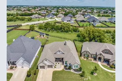 1348 Silent Springs Drive, Fort Worth, TX 76052 - Photo 39