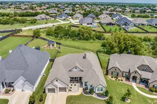 1348 Silent Springs Dr, Fort Worth, TX 76052 - Photo 39
