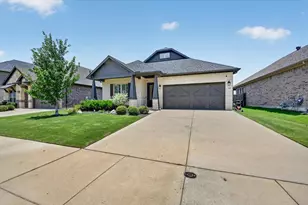 669 Harris Ridge Dr, Arlington, TX 76002 - Photo 3