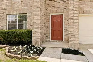 10121 Chapel Rock Dr, Fort Worth, TX 76116 - Photo 3