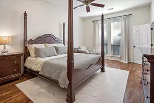 2701 Hidden Lake Dr, Grapevine, TX 76051 - Photo 15
