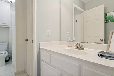 1604 McGreg Lane, Carrollton, TX 75010 - Photo 27