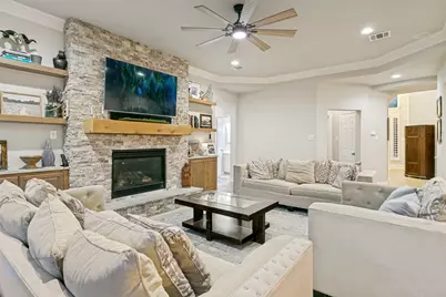 1604 McGreg Lane, Carrollton, TX 75010 - Photo 15