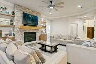 1604 McGreg Ln, Carrollton, TX 75010 - Photo 15