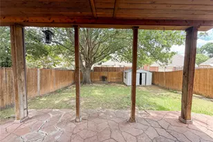 6214 Hidden Springs Ln, Garland, TX 75044 - Photo 13