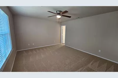 8304 Mossberg Drive, Arlington, TX 76002 - Photo 13