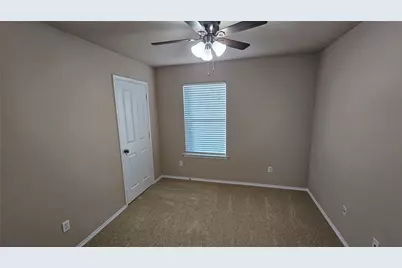 8304 Mossberg Drive, Arlington, TX 76002 - Photo 17