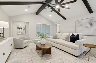 2104 Heather Hill Ln, Plano, TX 75075 - Photo 9