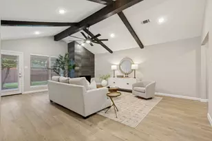 2104 Heather Hill Ln, Plano, TX 75075 - Photo 11
