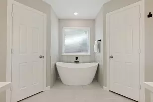 2104 Heather Hill Ln, Plano, TX 75075 - Photo 19