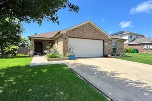 207 Southpeak Ln, Ponder, TX 76259 - Photo 1