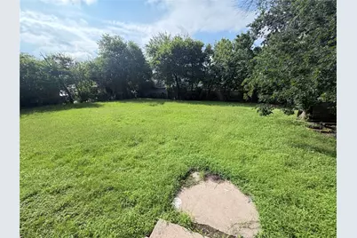 504 Morgan Street, Cleburne, TX 76031 - Photo 11