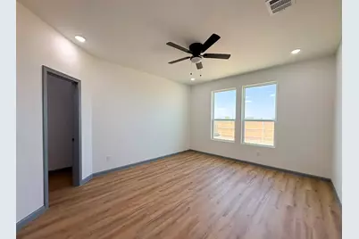 1009 Springview Lane, Mabank, TX 75147 - Photo 11