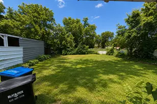 3010 Caddo St, Greenville, TX 75401 - Photo 13