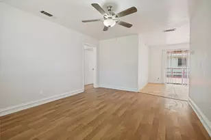 2524 Suffolk Ln, Lancaster, TX 75134 - Photo 7