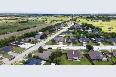 100 Radecke Road, Krum, TX 76249 - Photo 9