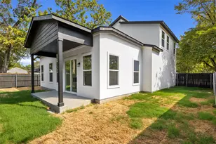 4317 Myrtle St, Dallas, TX 75215 - Photo 31