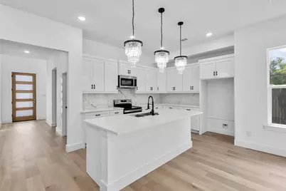 4317 Myrtle Street, Dallas, TX 75215 - Photo 3