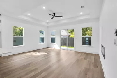 4317 Myrtle Street, Dallas, TX 75215 - Photo 11