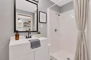 1661 E 2nd St, Cleburne, TX 76031 - Photo 27