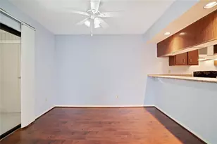 8100 Cambridge St, Houston, TX 77054 - Photo 7