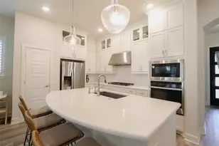 2724 Stadium View Dr, Fort Worth, TX 76118 - Photo 9