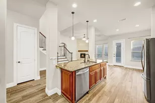 2412 Kemerton, Plano, TX 75025 - Photo 9