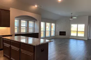 713 Smothermon Farm Rd, Little Elm, TX 75068 - Photo 7