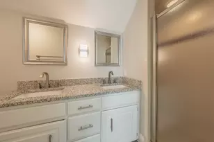 4313 Fannin Dr, Irving, TX 75038 - Photo 33