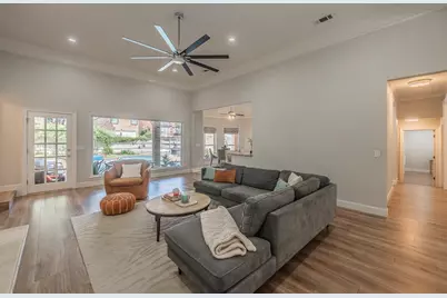 4313 Fannin Drive, Irving, TX 75038 - Photo 7