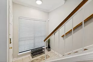 9910 Royal Ln, Dallas, TX 75231 - Photo 5