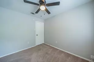 532 Rawls Cir, Irving, TX 75061 - Photo 15