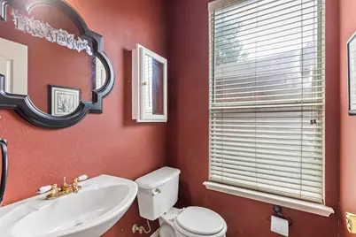 903 Summerbrook Drive, Euless, TX 76040 - Photo 15