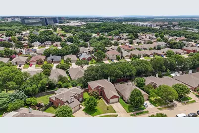 903 Summerbrook Drive, Euless, TX 76040 - Photo 33