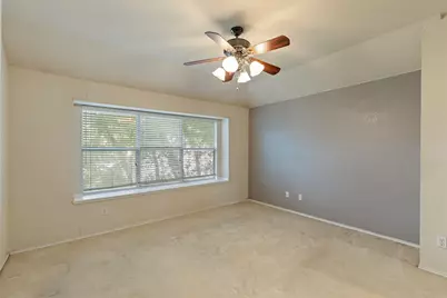 903 Summerbrook Drive, Euless, TX 76040 - Photo 17