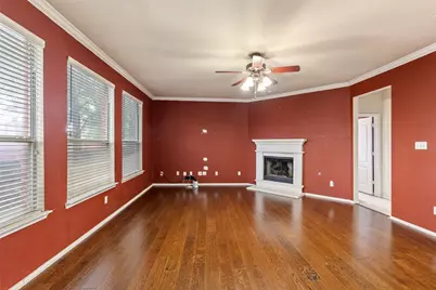 903 Summerbrook Drive, Euless, TX 76040 - Photo 5