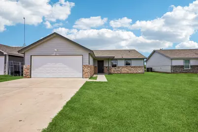 433 Whitney Court, Rio Vista, TX 76093 - Photo 3