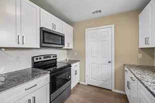 433 Whitney Ct, Rio Vista, TX 76093 - Photo 11