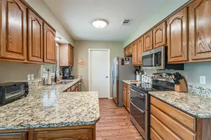 4001 Bandera Dr, Granbury, TX 76049 - Photo 9