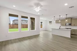 14209 Gallatin St, Pilot Point, TX 76258 - Photo 5