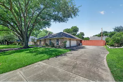 3800 Snow Creek Drive, Fort Worth, TX 76008 - Photo 3