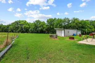 1673 Co Rd 1525, Ector, TX 75439 - Photo 31